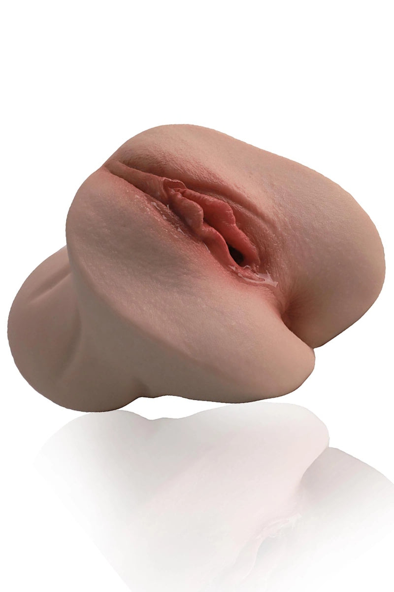 Lisa: 2.05LB Silicone Realistic Fake Vagina