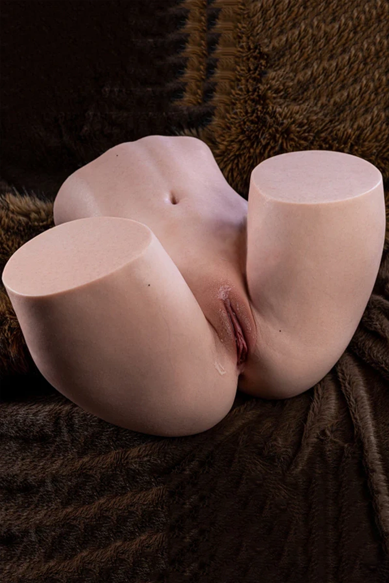 Tessa: 37.48LB Ultra Soft Silicone Big Booty Doggystyle Sex